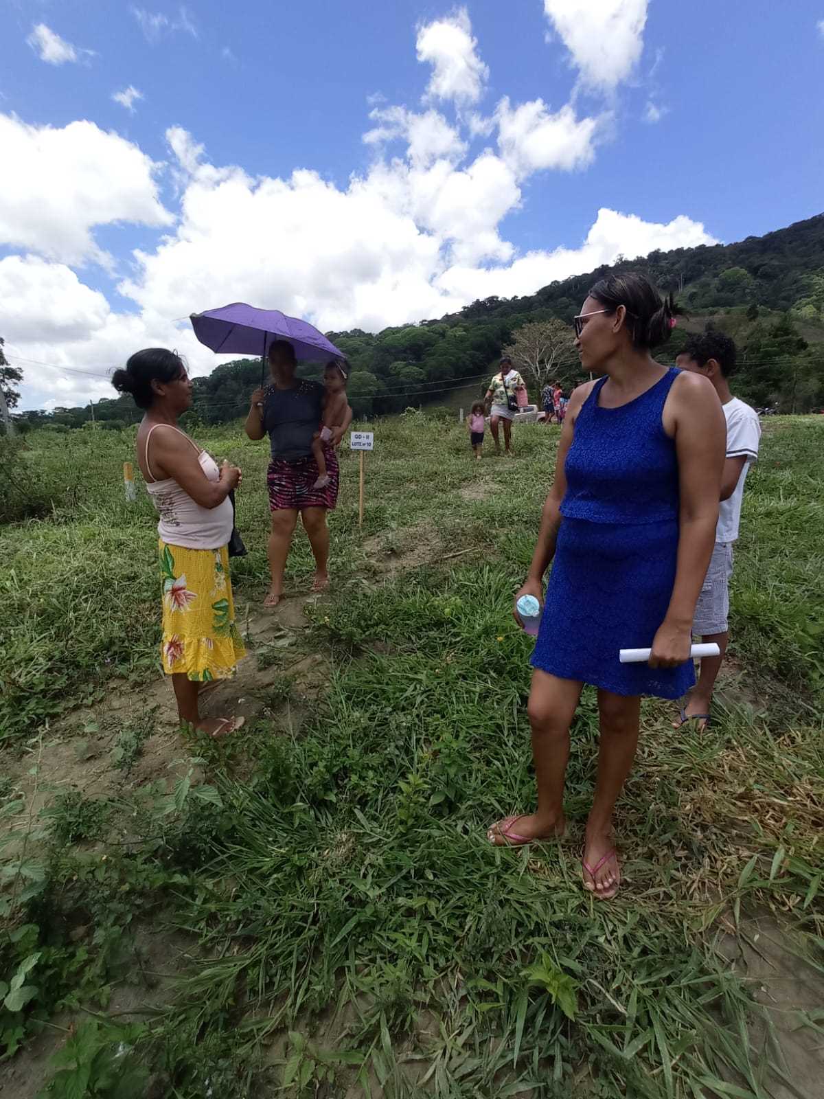 Camacã: Prefeitura realiza sonho dos moradores de Jacareci com a doação de 150 terrenos
